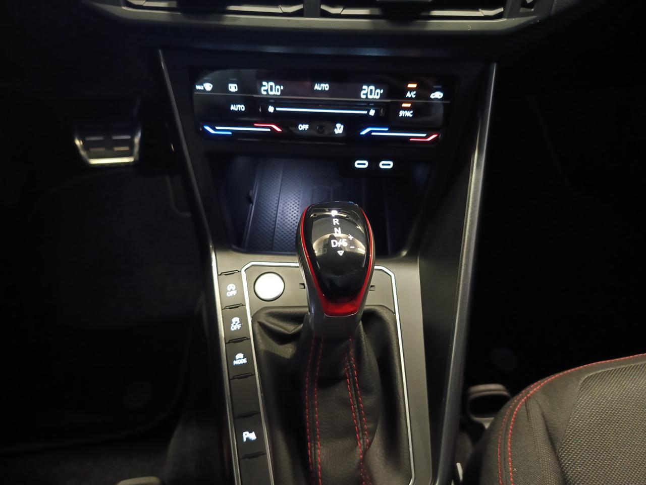 VOLKSWAGEN Polo GTI 2.0 TSI 207 CV DSG - 16