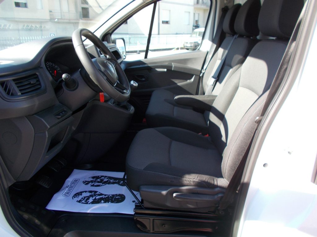 RENAULT Trafic T30 2.0 dCi 110CV PL-TN Furgone Ice - 9