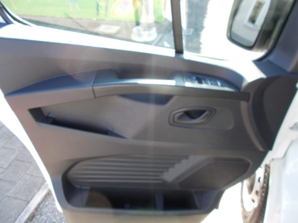 RENAULT Trafic T30 2.0 dCi 110CV PL-TN Furgone Ice - 14