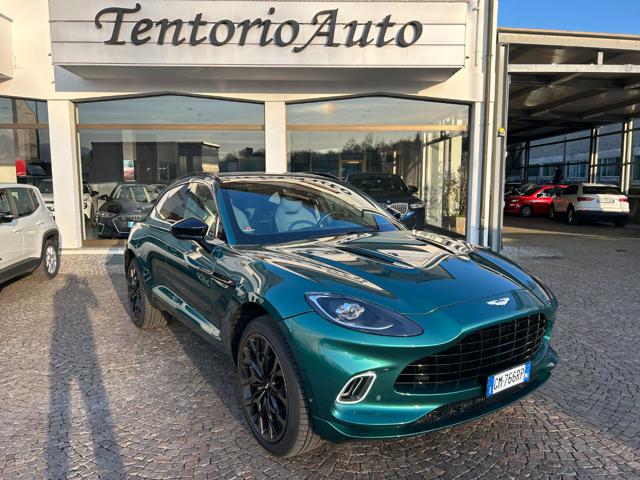ASTON MARTIN DBX Verde metallizzato