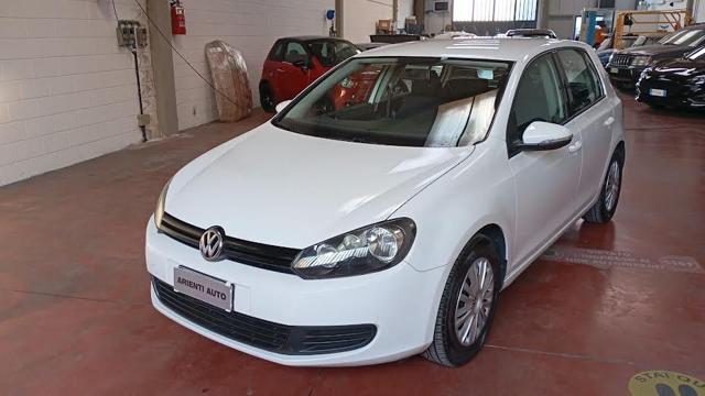 VOLKSWAGEN Golf Bianco metallizzato