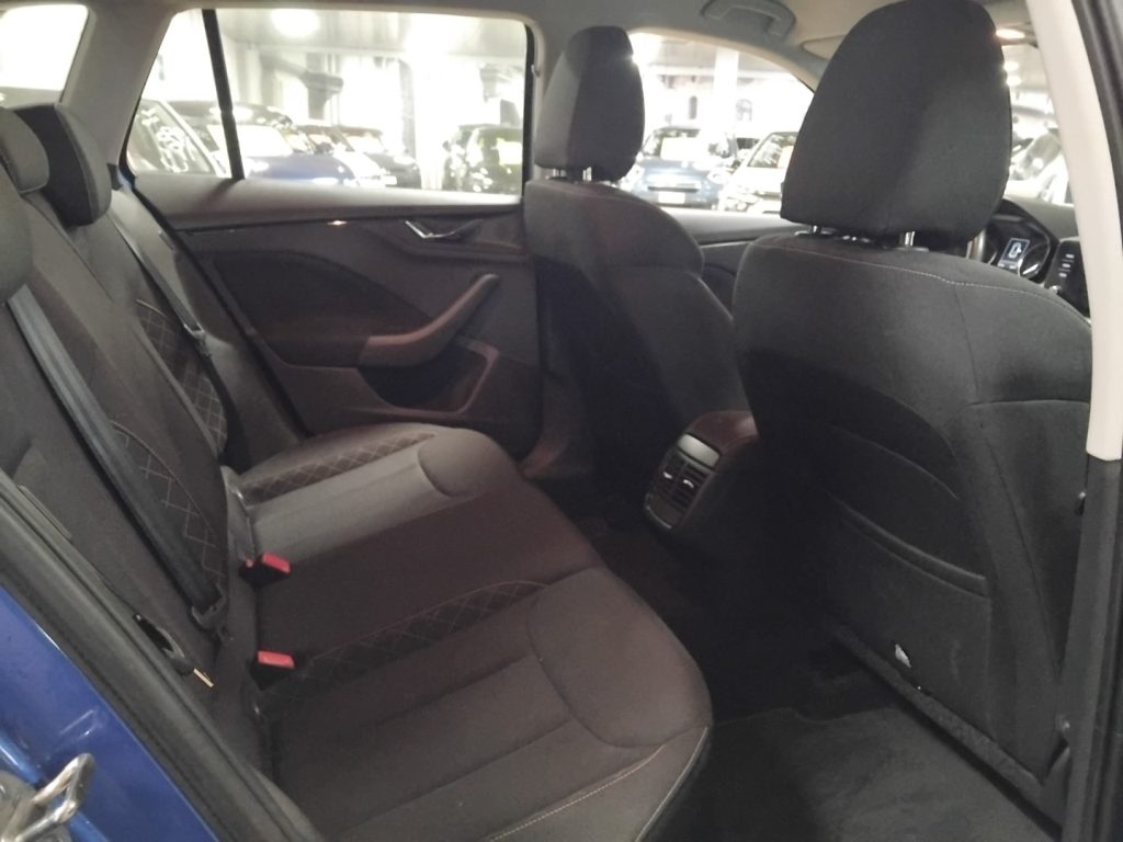 SKODA Kamiq 1.0 TSI 110 CV DSG Ambition - 11