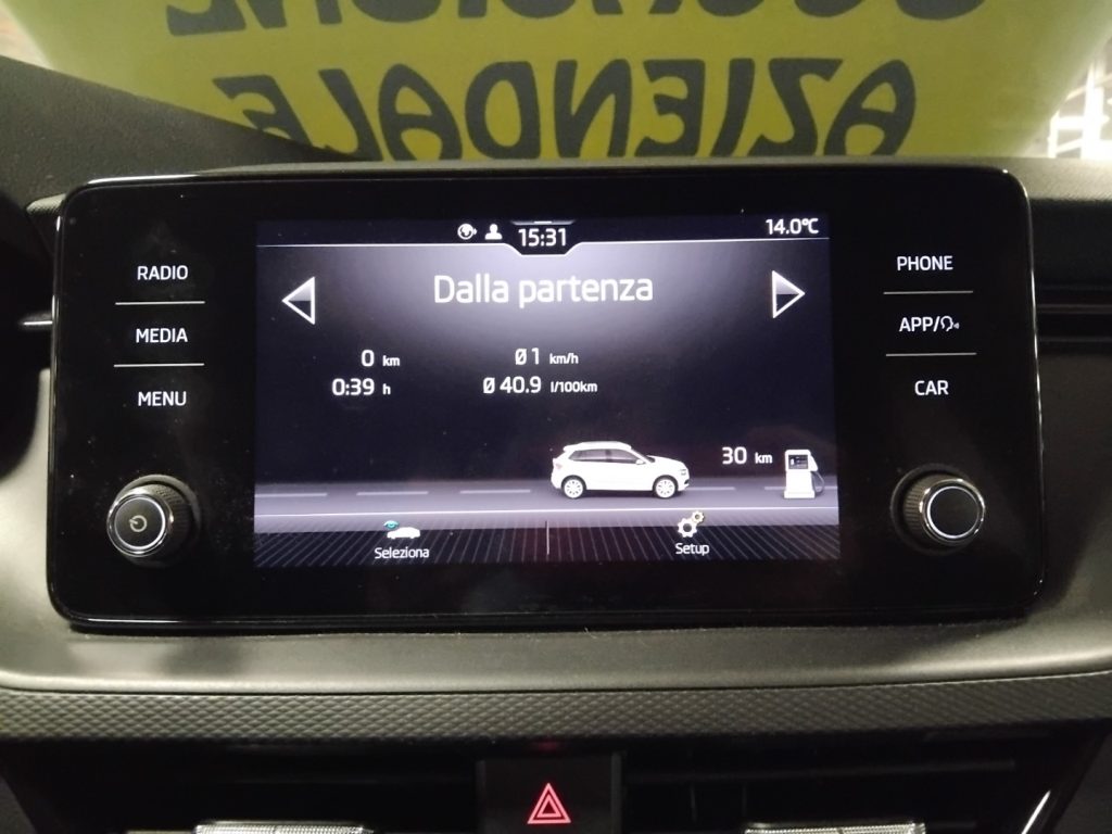 SKODA Kamiq 1.0 TSI 110 CV DSG Ambition - 23