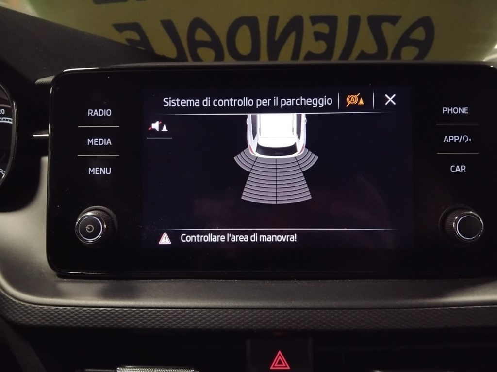 SKODA Kamiq 1.0 TSI 110 CV DSG Ambition - 29