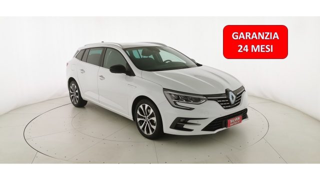 RENAULT Mégane Grand Coupé Bianco pastello