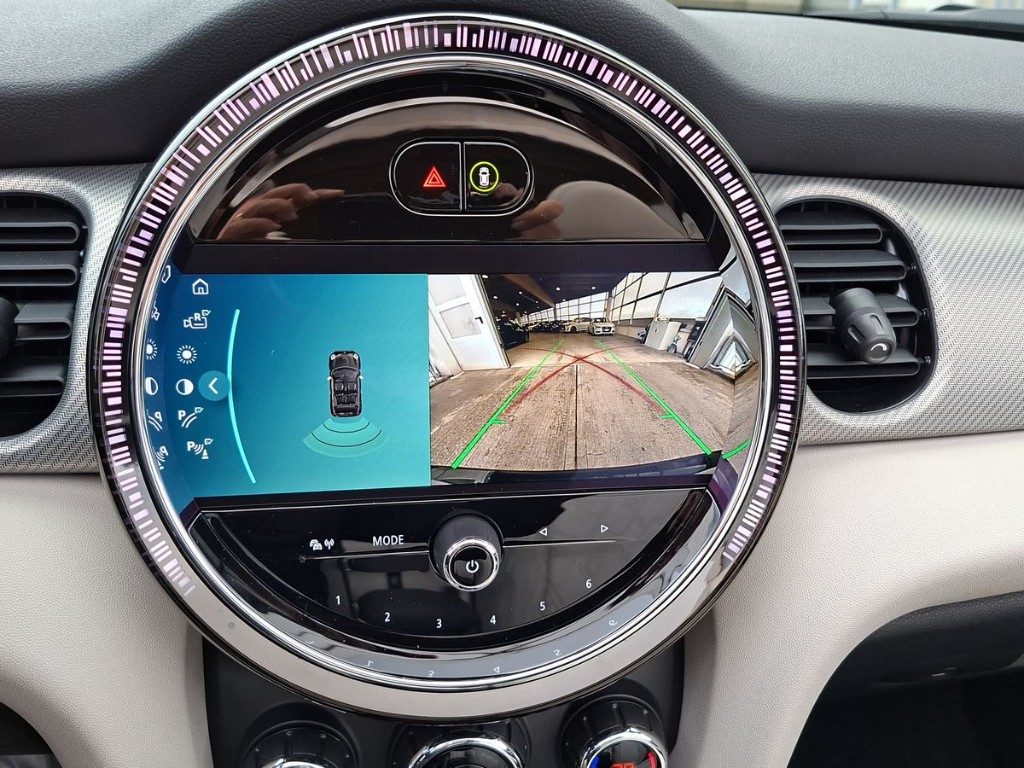 MINI Cabrio 2.0 Cooper S JCW Cabrio Aut. - 12