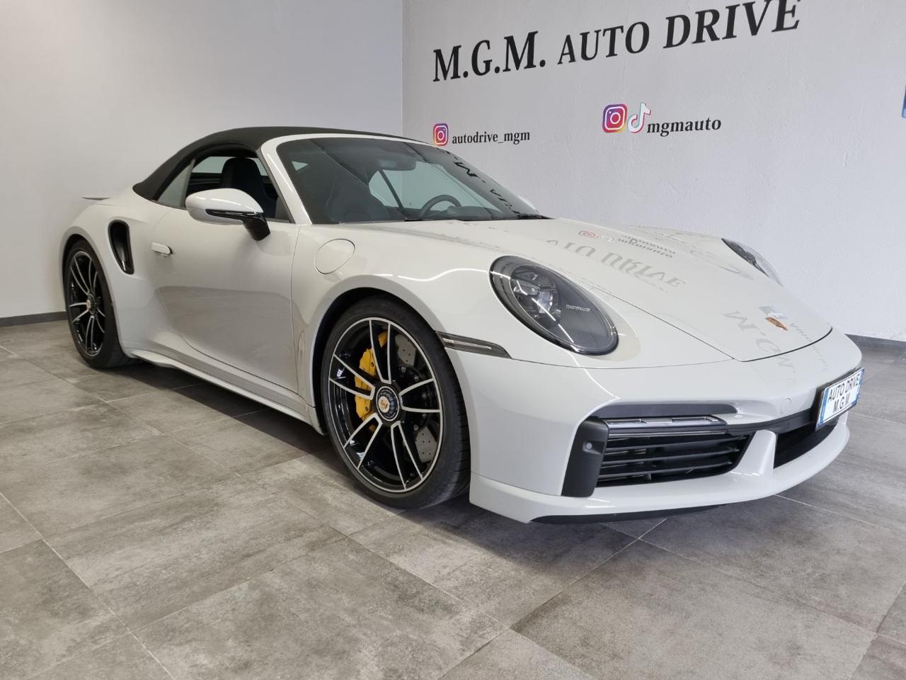 PORSCHE 911 Turbo S Cabriolet 650 cv - 49