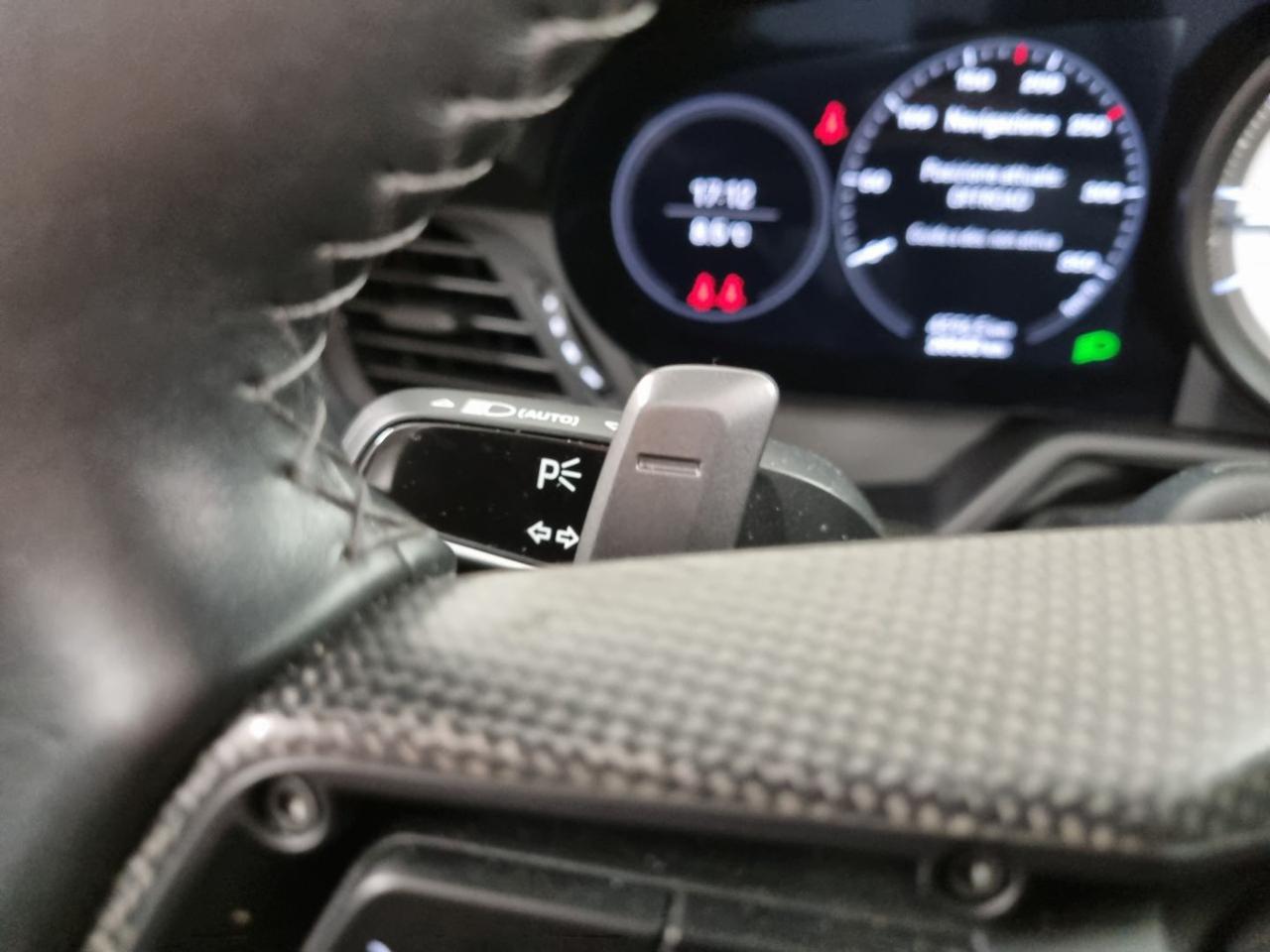 PORSCHE 911 Turbo S Cabriolet 650 cv - 32