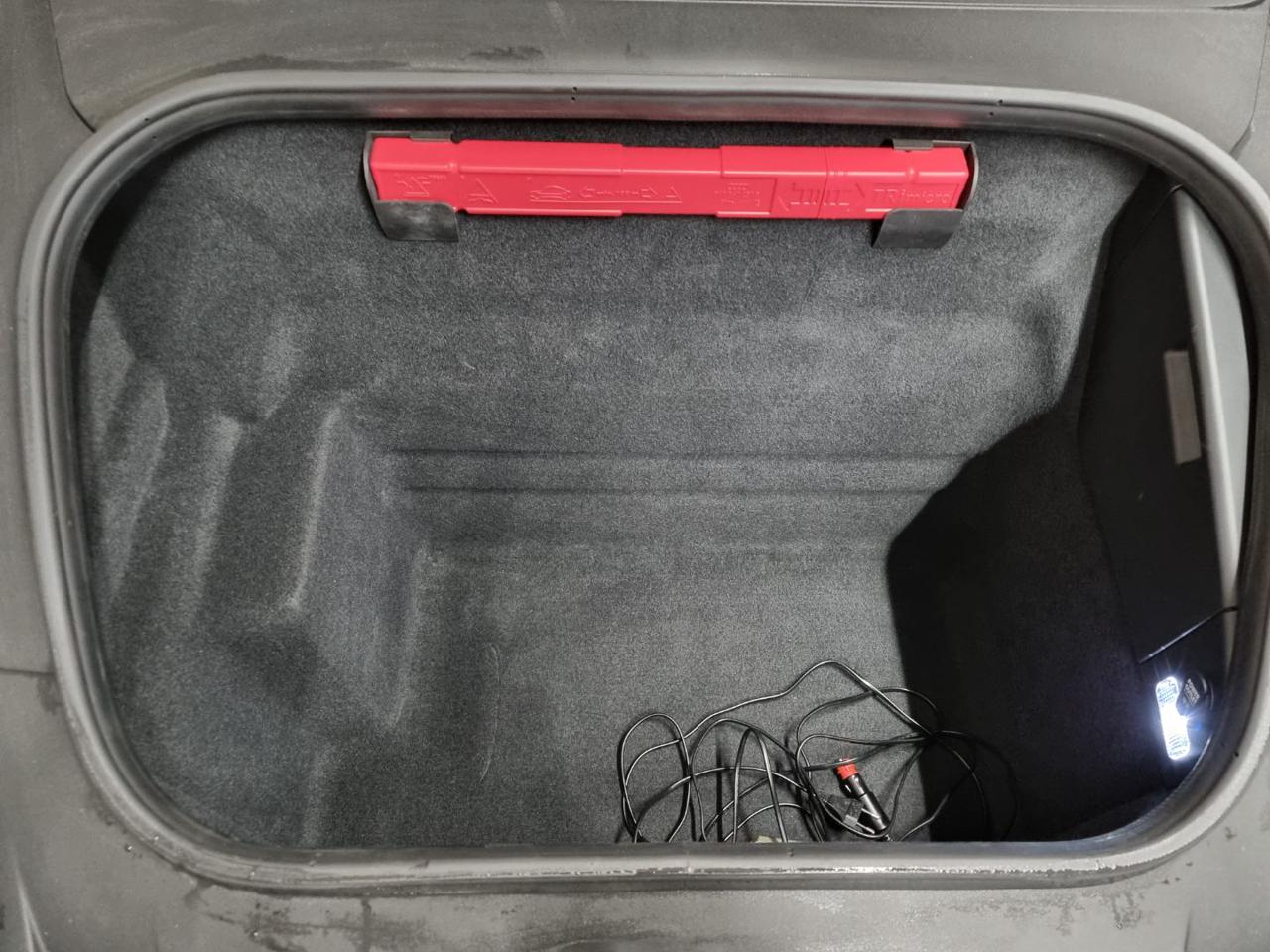 PORSCHE 911 Turbo S Cabriolet 650 cv - 44