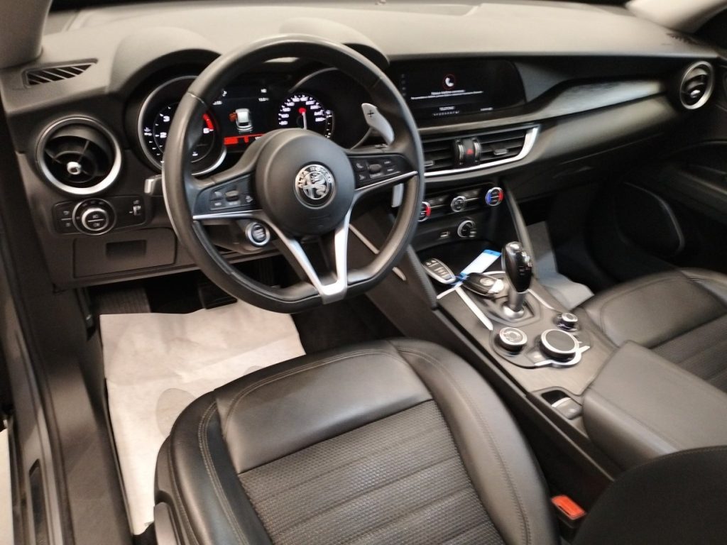 ALFA ROMEO Stelvio 2.2 Turbodiesel 190 CV AT8 Q4 Business - 9