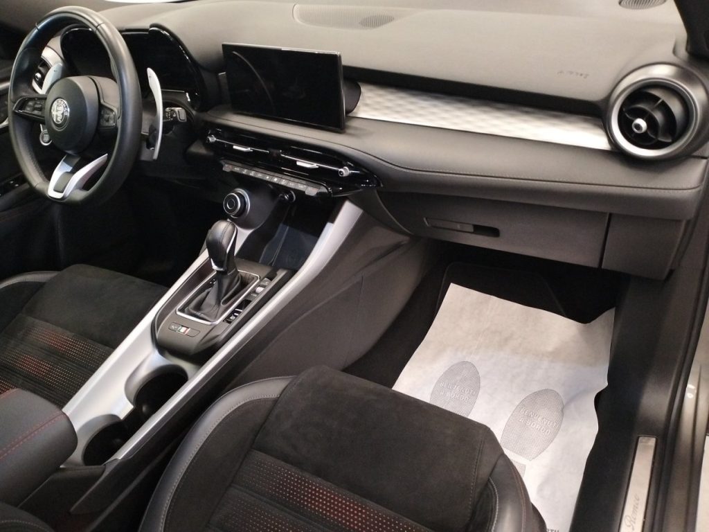 ALFA ROMEO Tonale 1.5 130 CV MHEV TCT7 Edizione Speciale - 13