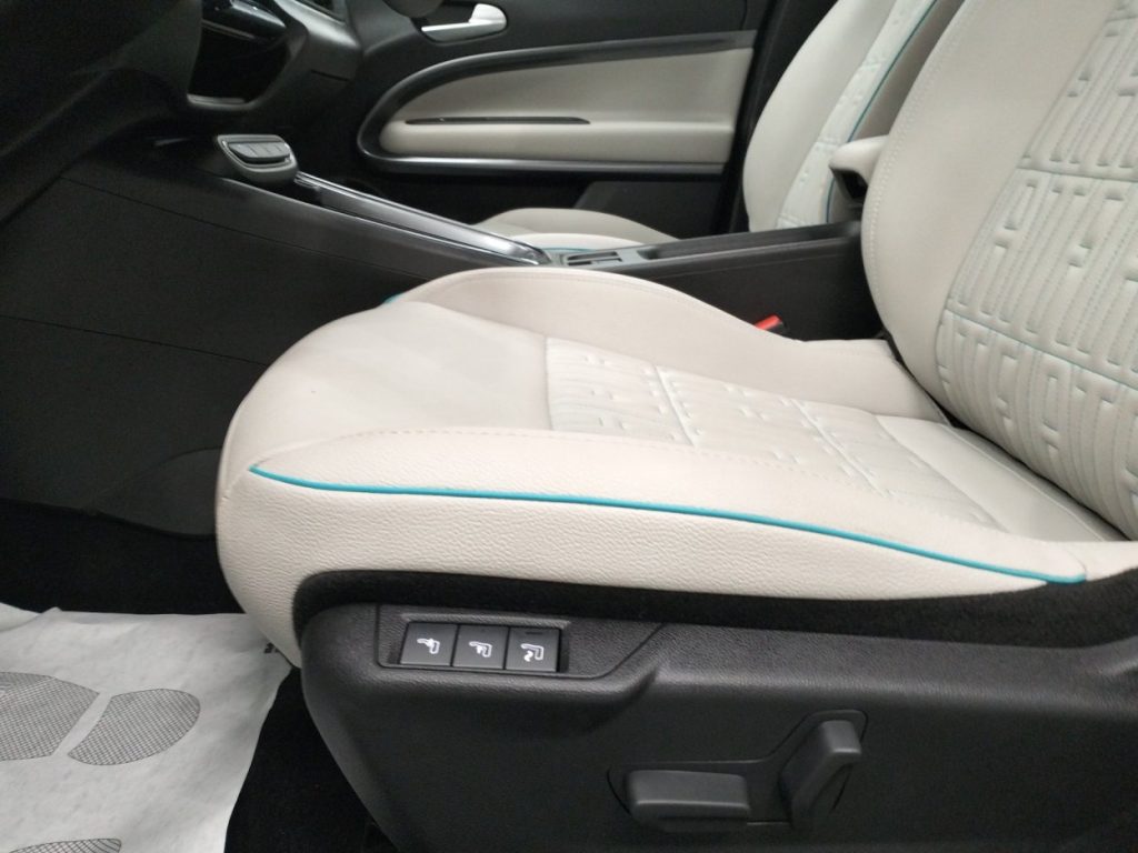 FIAT 600 Hybrid 100 CV DCT MHEV La Prima - 11