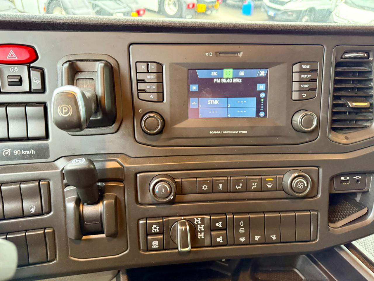 SCANIA G450 XT 4x4 - 11