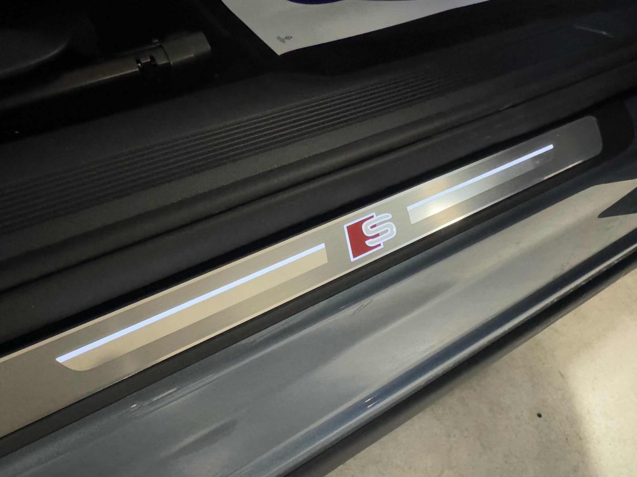 AUDI Q4 e-tron Q4 SPB 40 e-tron S line edition - 17