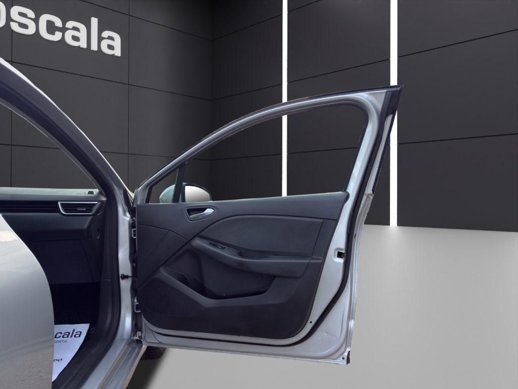 RENAULT Clio Full Hybrid E-Tech 140 CV 5 porte Zen - 18