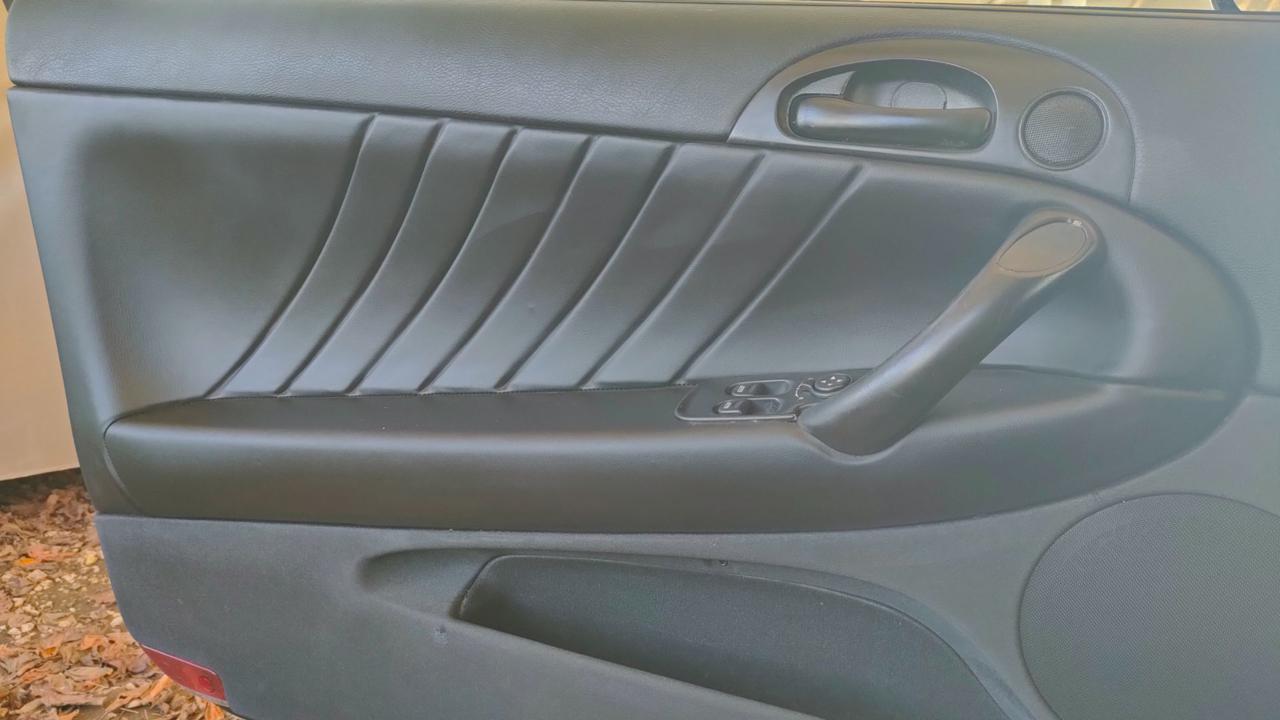 ALFA ROMEO 147 2.0i 16V Twin Spark 150 CV 3p. Distinctive MANUALE - 6