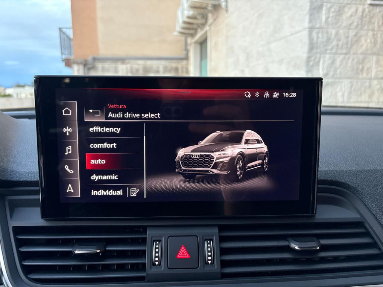 AUDI Q5 40 TDI 204 CV quattro S tronic Business Advanced. - 24