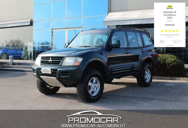 MITSUBISHI Pajero Verde metallizzato