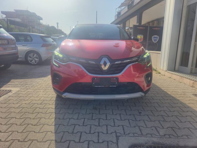 RENAULT Captur Rosso metallizzato