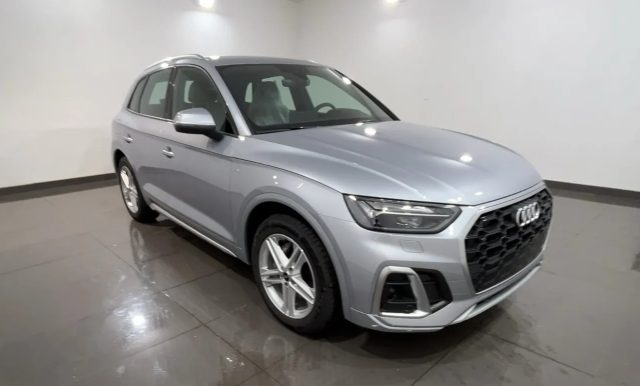AUDI Q5 Argento metallizzato