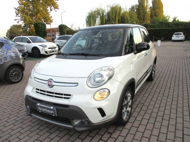 FIAT 500L Bianco pastello