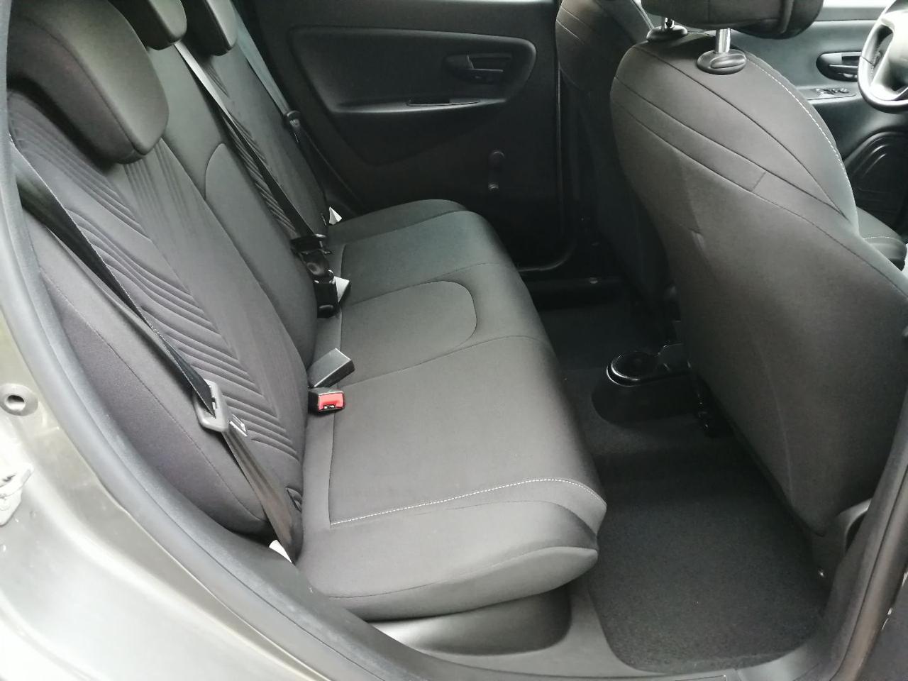 LANCIA Ypsilon 1.0 FireFly 5 porte S&S Hybrid Gold 5 Posti - 5