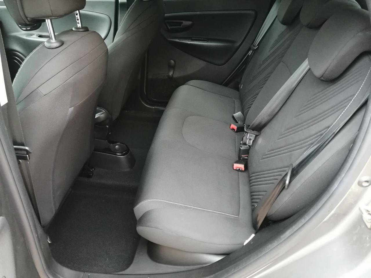 LANCIA Ypsilon 1.0 FireFly 5 porte S&S Hybrid Gold 5 Posti - 3