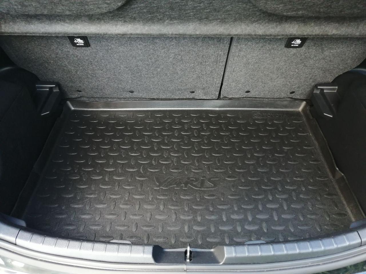 TOYOTA Yaris 1.5 Hybrid 5 porte Business - 11