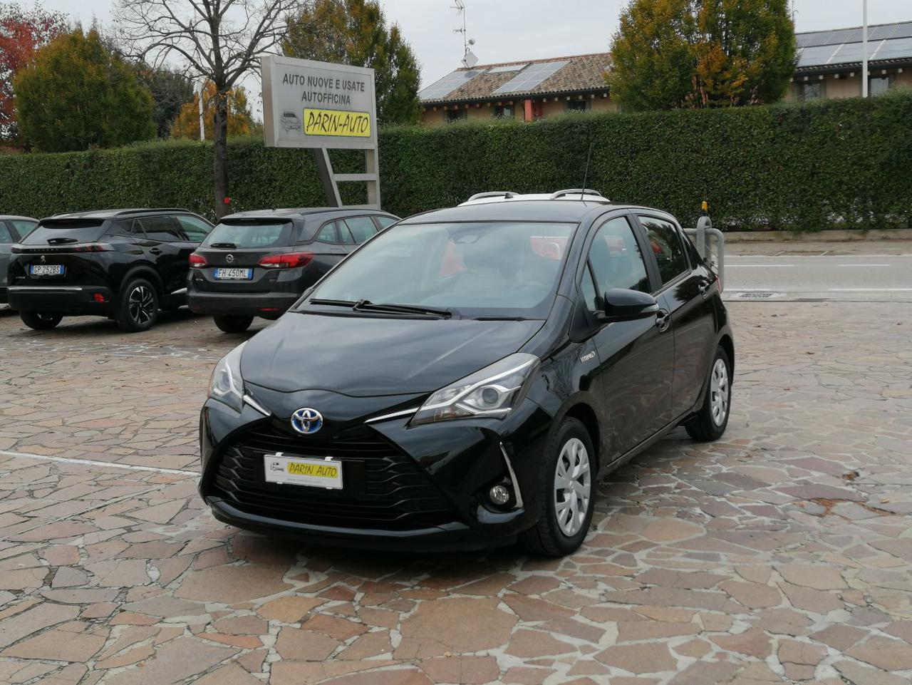 TOYOTA Yaris 1.5 Hybrid 5 porte Business - 1