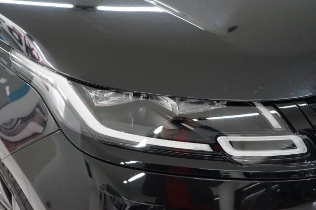 LAND ROVER Range Rover Velar 21