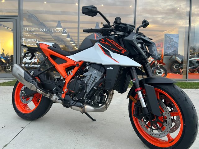 KTM 990 Super Duke Bianco pastello