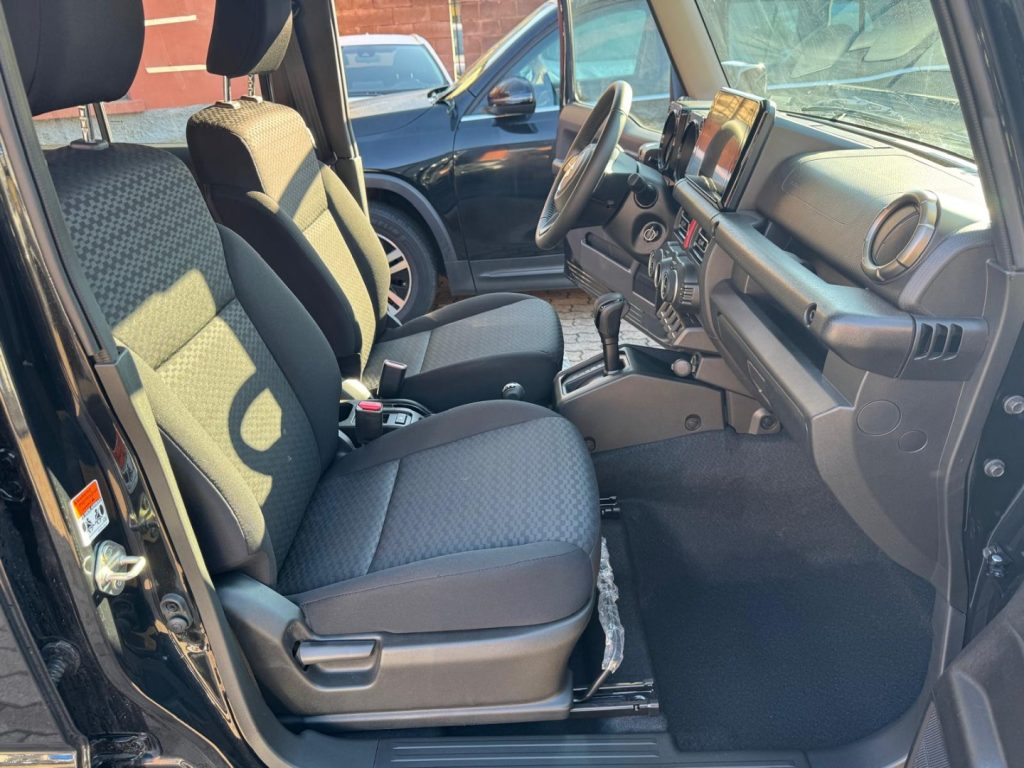 SUZUKI Jimny 1.5 L TOP GLX 5 PORTE 4X4 KM0 - 16