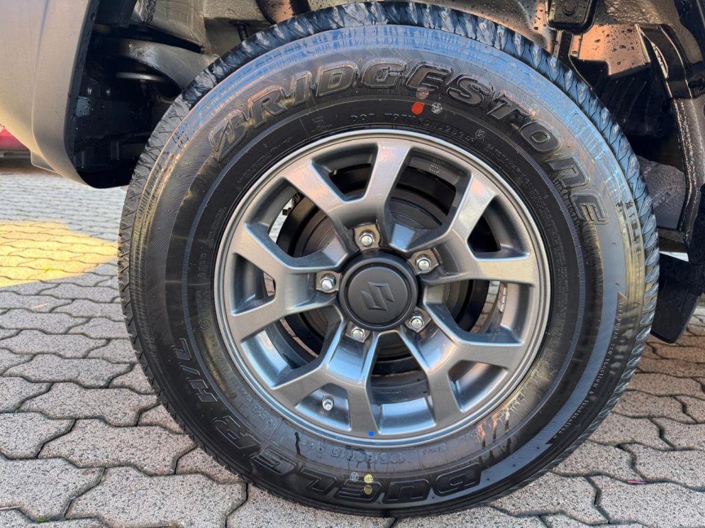 SUZUKI Jimny 1.5 L TOP GLX 5 PORTE 4X4 KM0 - 24