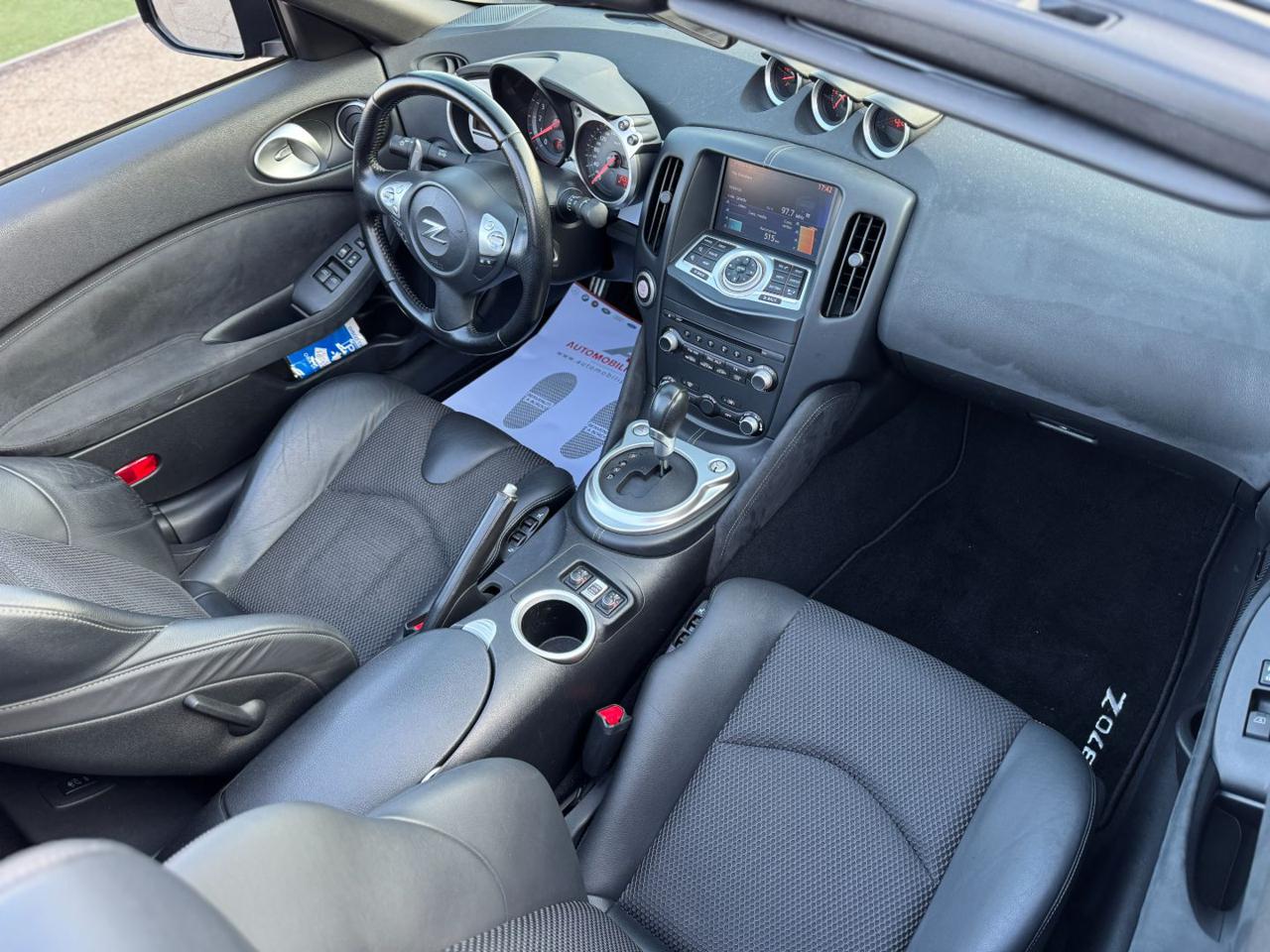 NISSAN 370Z Roadster 3.7 V6 - 9