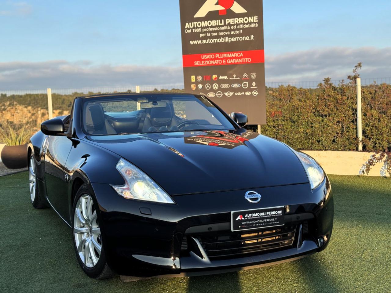 NISSAN 370Z Roadster 3.7 V6 - 4