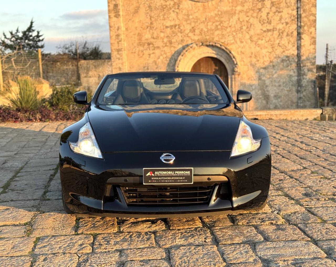 NISSAN 370Z Roadster 3.7 V6 - 11