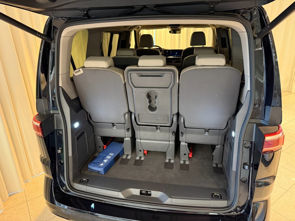 VOLKSWAGEN Multivan 2.0 TDI DSG Space 7P DAB+ APP Connect LED - 6