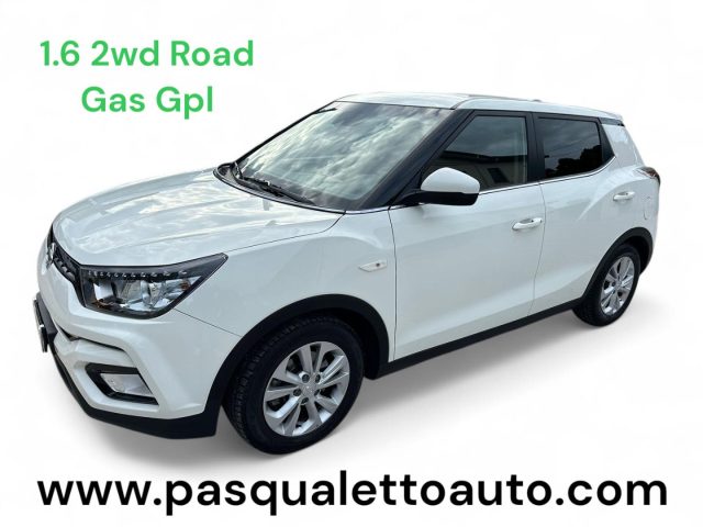 SSANGYONG Tivoli Bianco pastello