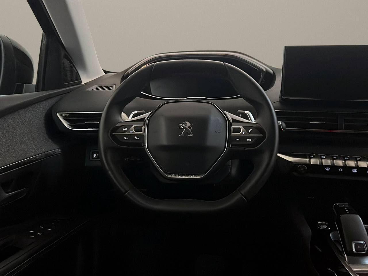 PEUGEOT 5008 BlueHDi 130 S&S EAT8 Allure Pack - 14