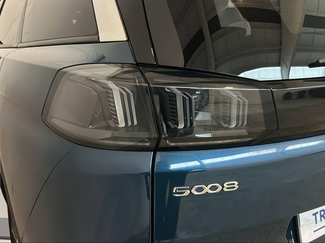 PEUGEOT 5008 BlueHDi 130 S&S EAT8 Allure Pack - 40