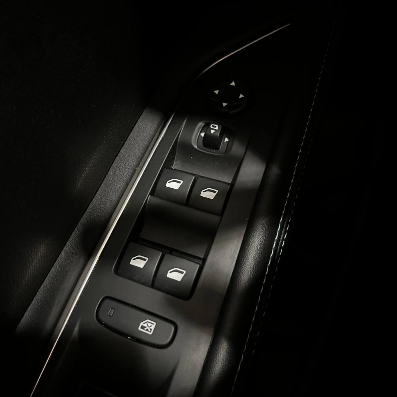 PEUGEOT 5008 BlueHDi 130 S&S EAT8 Allure Pack - 36