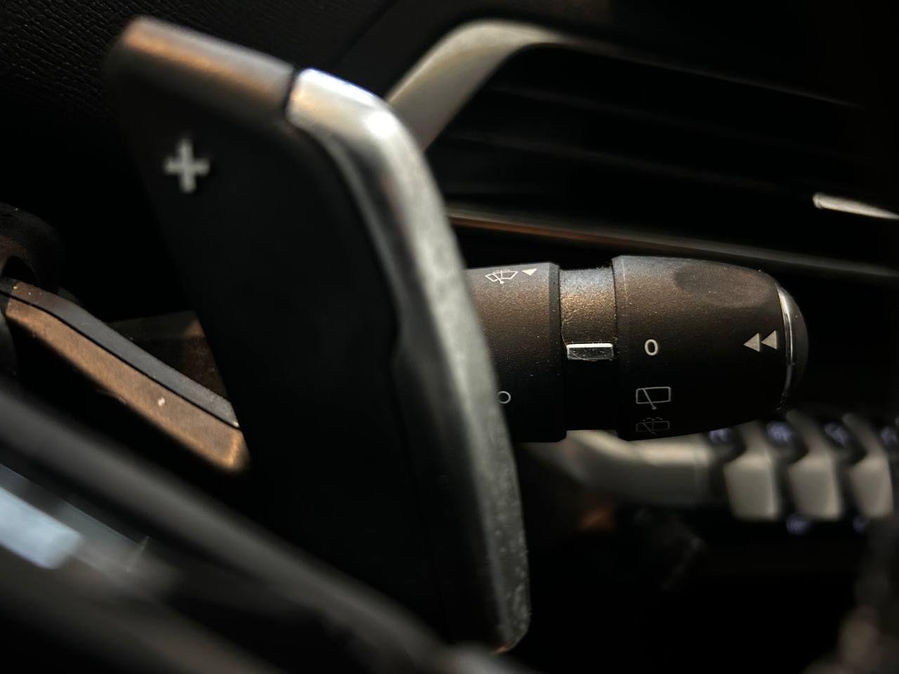 PEUGEOT 5008 BlueHDi 130 S&S EAT8 Allure Pack - 16