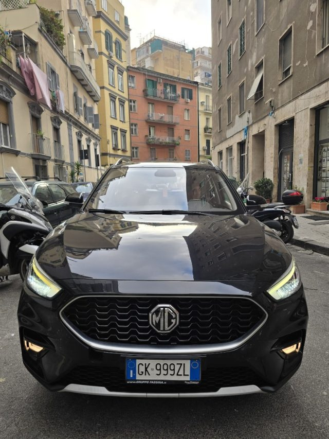 MG ZS Nero pastello