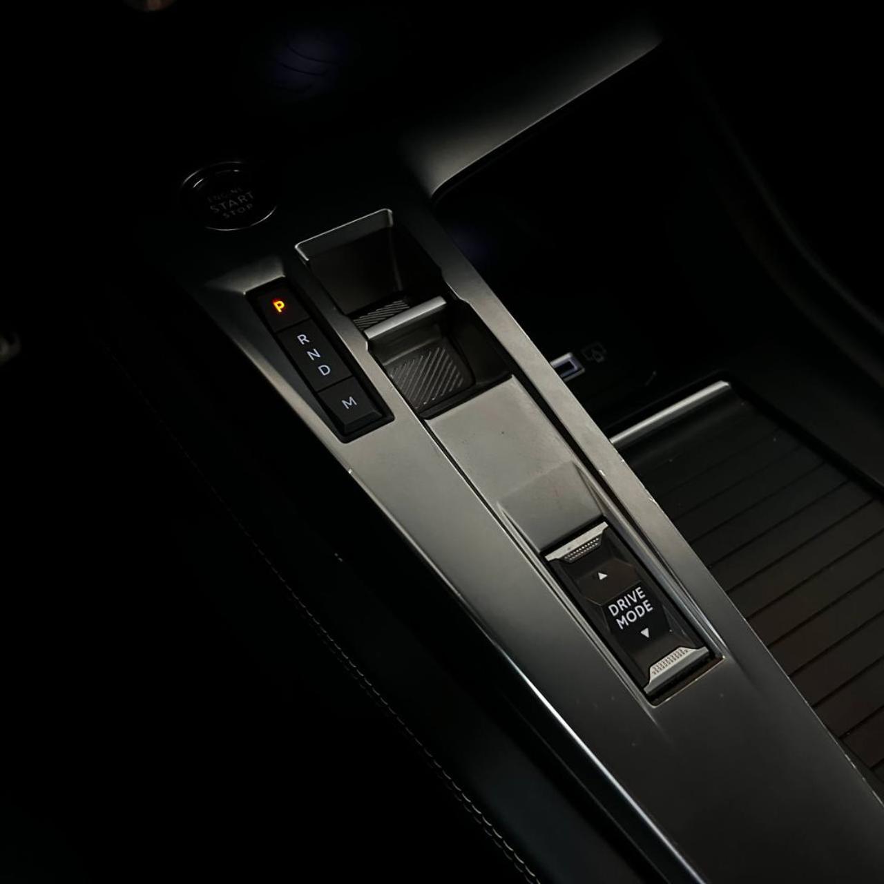 PEUGEOT 308 BlueHDi 130 S&S EAT8 SW GT - 28