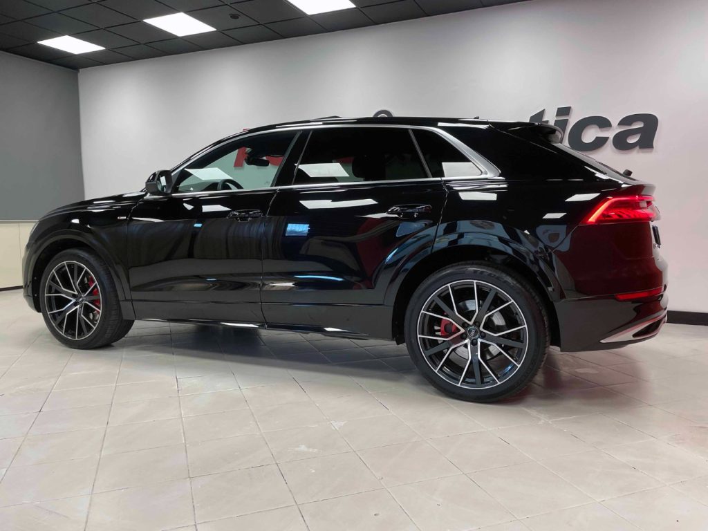 AUDI Q8 50 3.0 TDI MHEV S-LINE QUATTRO TIPTRONIC - 7