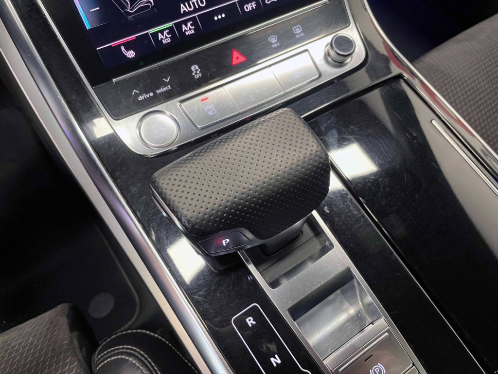 AUDI Q8 50 3.0 TDI MHEV S-LINE QUATTRO TIPTRONIC - 51