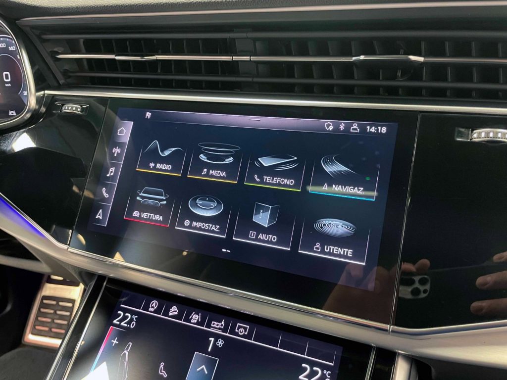 AUDI Q8 50 3.0 TDI MHEV S-LINE QUATTRO TIPTRONIC - 56