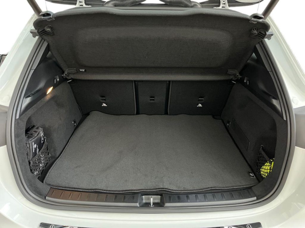 MERCEDES-BENZ EQA 300 4Matic Progressive Advanced - 13