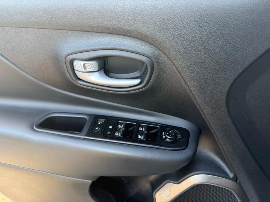 JEEP Renegade 1.0 T3 Limited Autocarro 5 Posti - 20