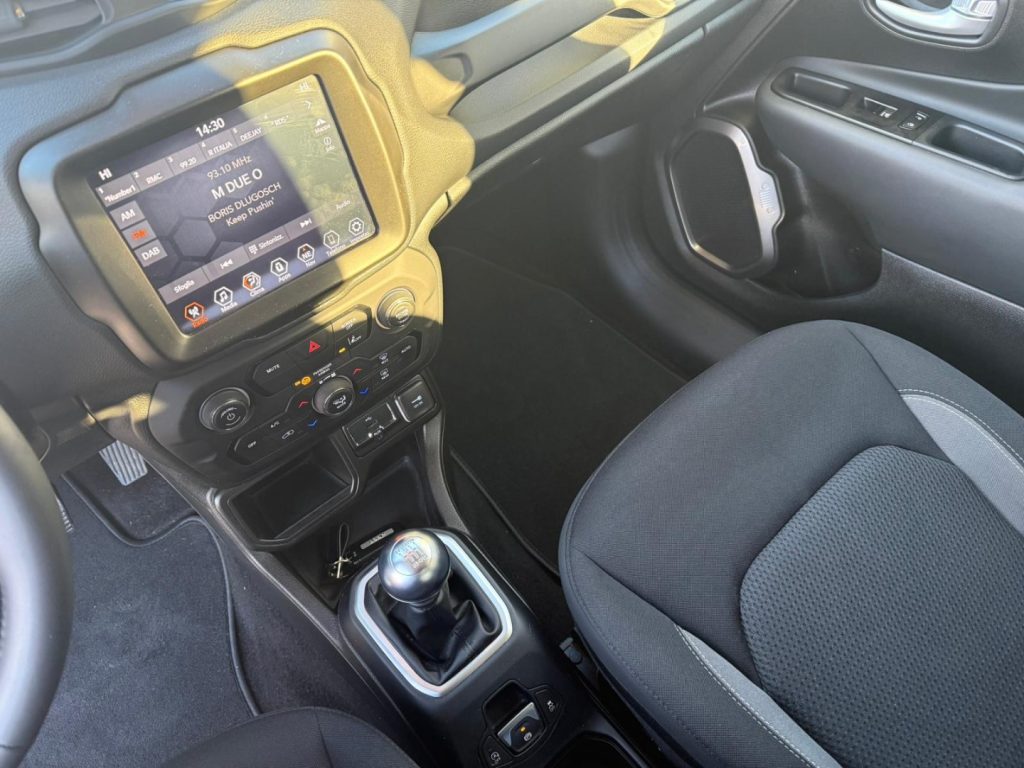 JEEP Renegade 1.0 T3 Limited Autocarro 5 Posti - 14
